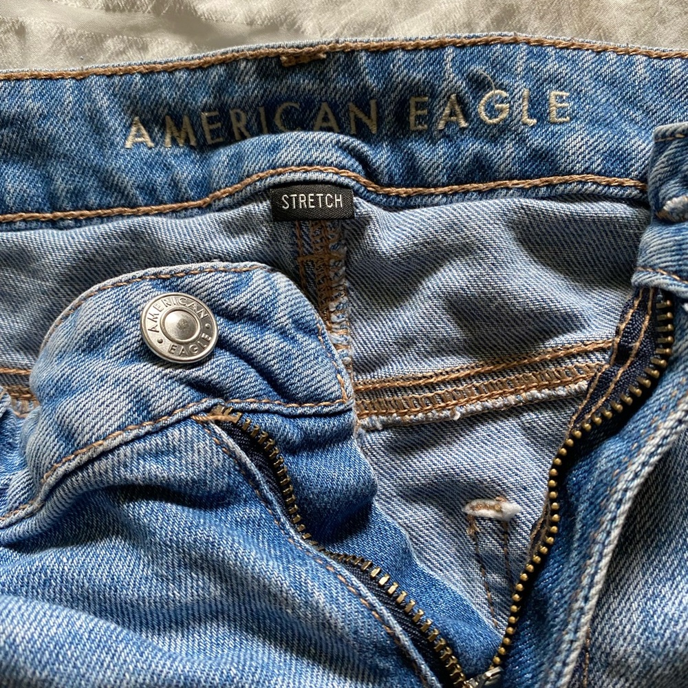American Eagle Ripped Straight Leg Jeans